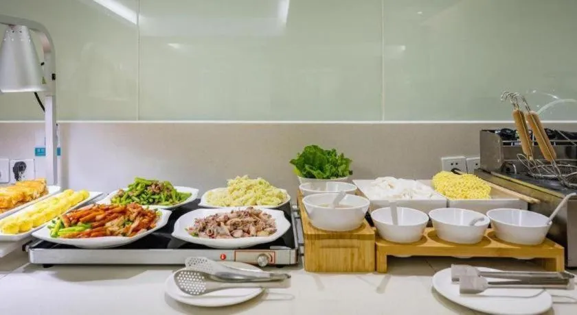 City Comfort Inn Maoming High Speed Railway Station Wenming Road