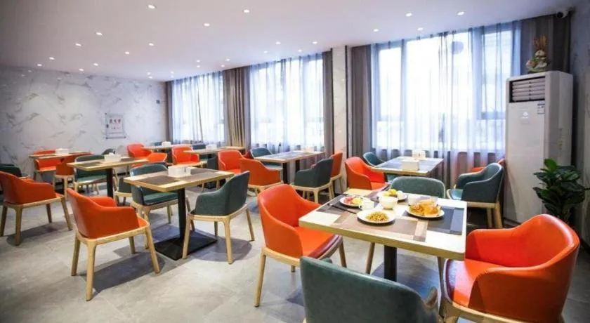 Borrman Hotel Zhuhai Gongbei Port Fuhuali Light Rail