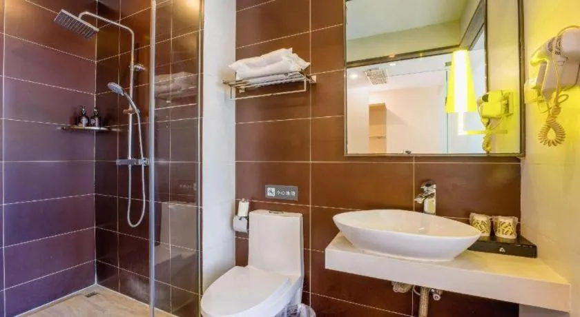 IU Hotel Taiyuan Changfeng West Street The Mixc