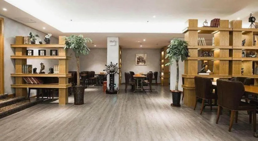 James Joyce Coffetel· Hefei Anhui Agricultural University