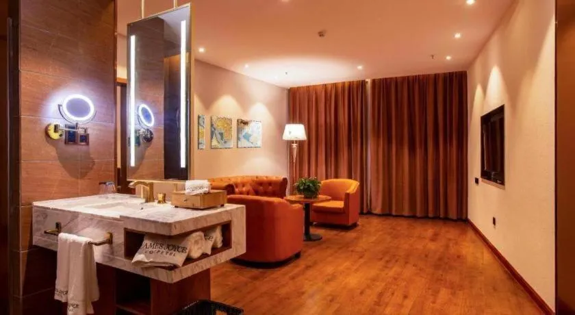 James Joyce Coffetel· Yinchuan International Exhibition Center Wanda Square Qinshui Street