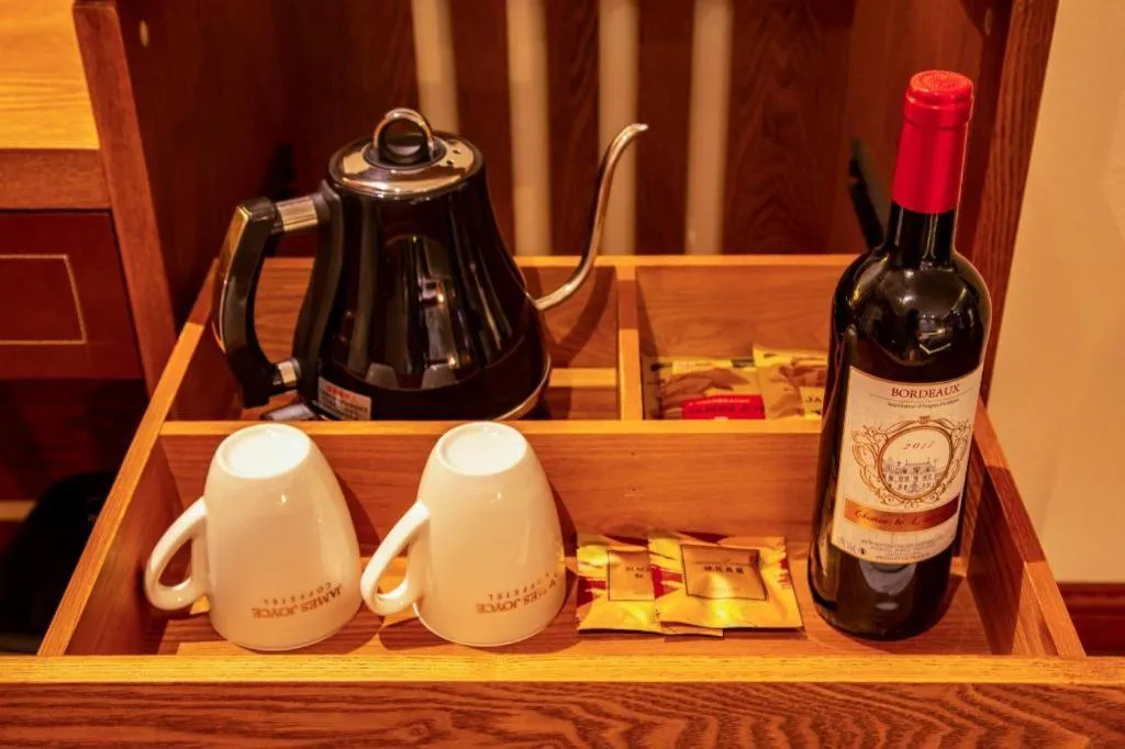 James Joyce Coffetel· Yinchuan International Exhibition Center Wanda Square Qinshui Street