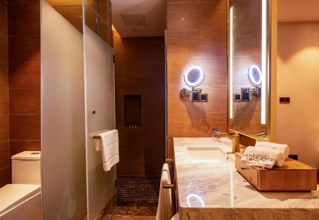 James Joyce Coffetel· Yinchuan International Exhibition Center Wanda Square Qinshui Street