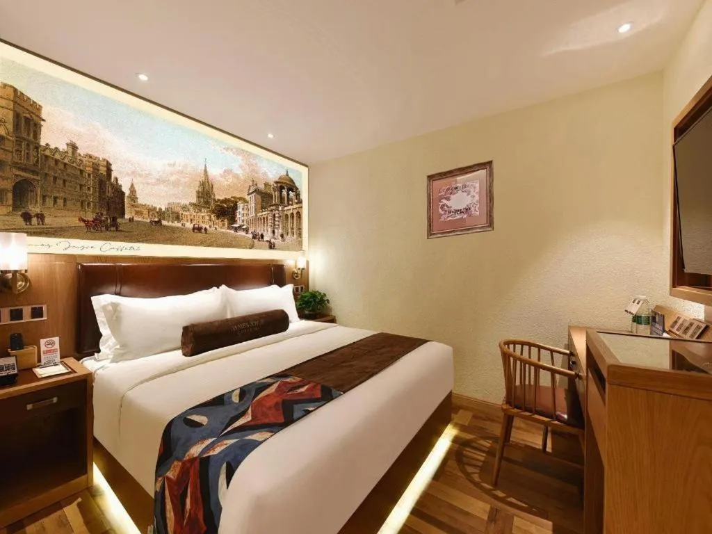 Bed in James Joyce Coffetel Beijing Station