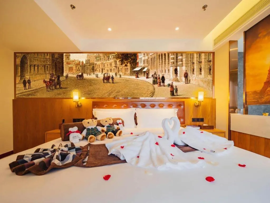 Bed in James Joyce Coffetel Beijing Station