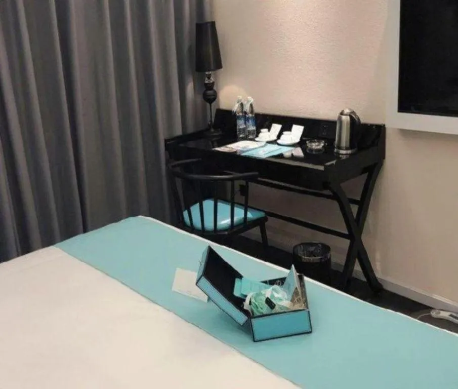 Bed in Xana Hotelle· Dalian Software Park University of Technology