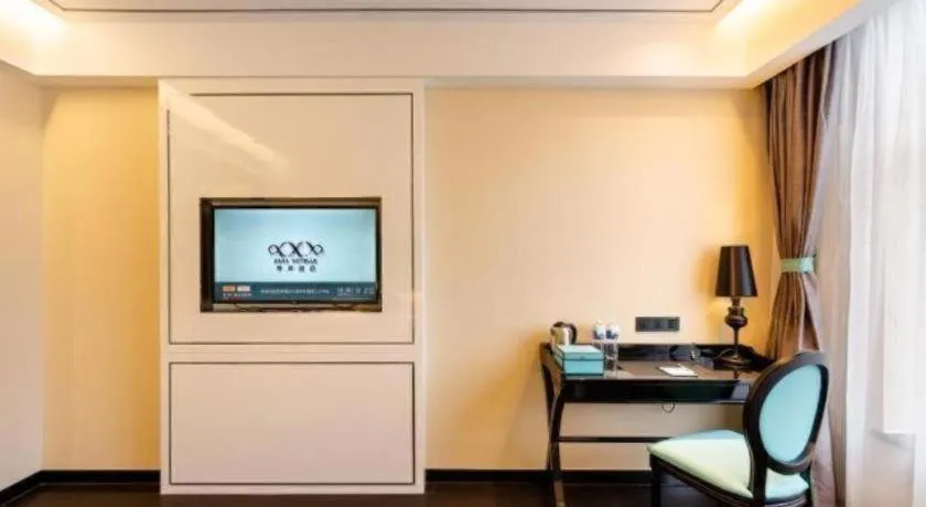 Xana Hotelle· Dalian Software Park University of Technology