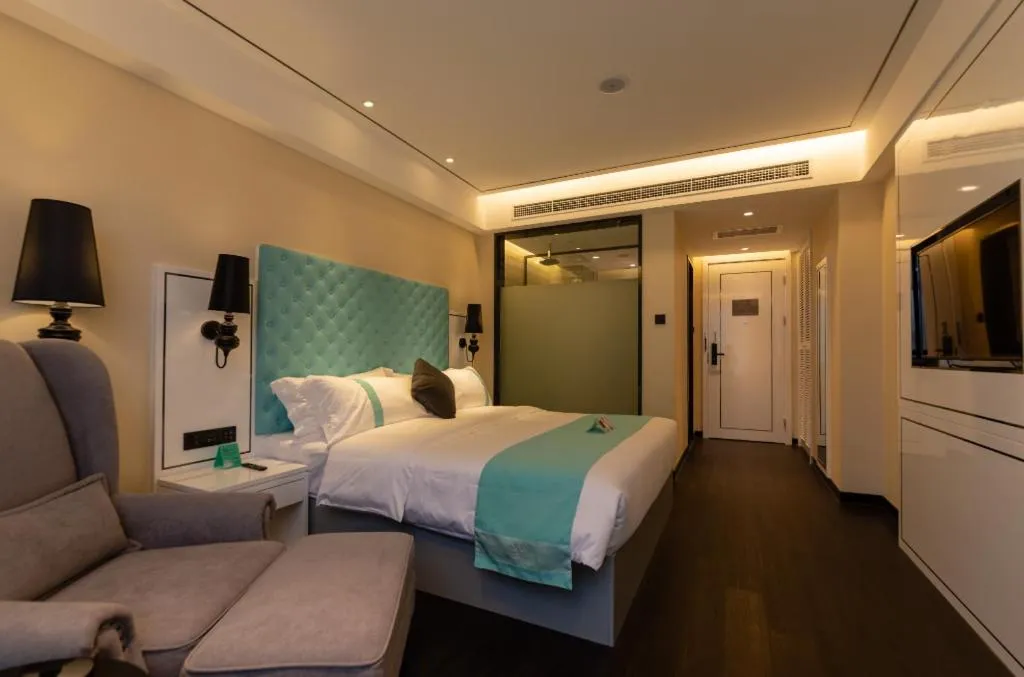 Bed in Xana Hotelle· Dalian Software Park University of Technology