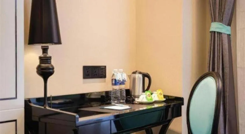 Xana Hotelle· Dalian Software Park University of Technology