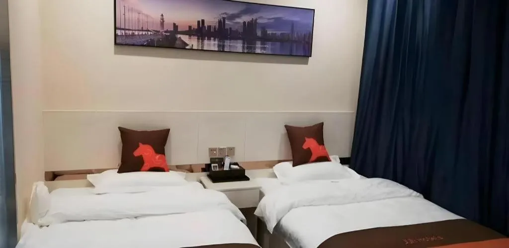 Bed in Jun Hotel Jiangsu Yangzhou Jiangdu District Xiaoji Town Yingtai Industrial Park