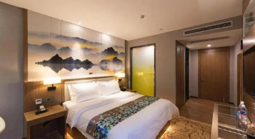 Bed in ZMAX Hotel Beijing Tongzhou Universal Tourist Resort Linheli Metro Station