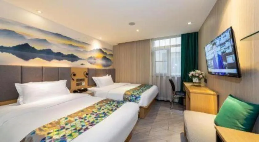 Bed in ZMAX Hotel Beijing Tongzhou Universal Tourist Resort Linheli Metro Station
