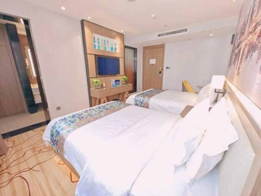 Bed in ZMAX Hotel Beijing Tongzhou Universal Tourist Resort Linheli Metro Station