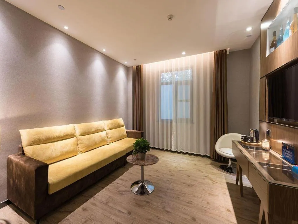 ZMAX Hotel Beijing Tongzhou Universal Tourist Resort Linheli Metro Station