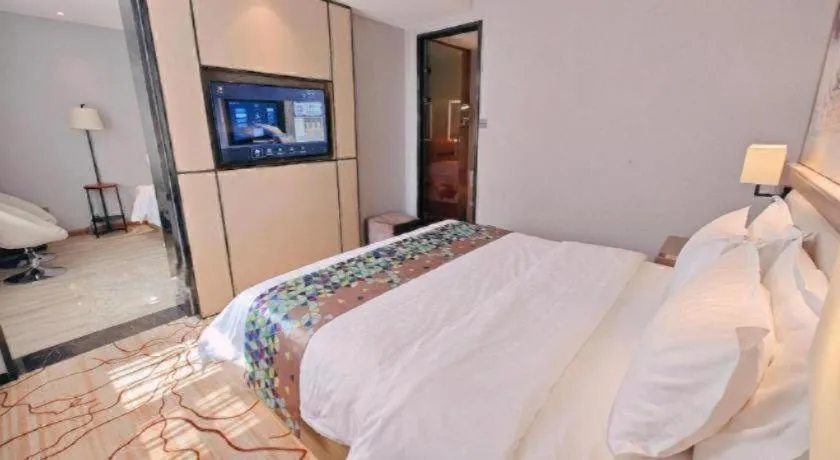 Bed in ZMAX Hotel Beijing Tongzhou Universal Tourist Resort Linheli Metro Station