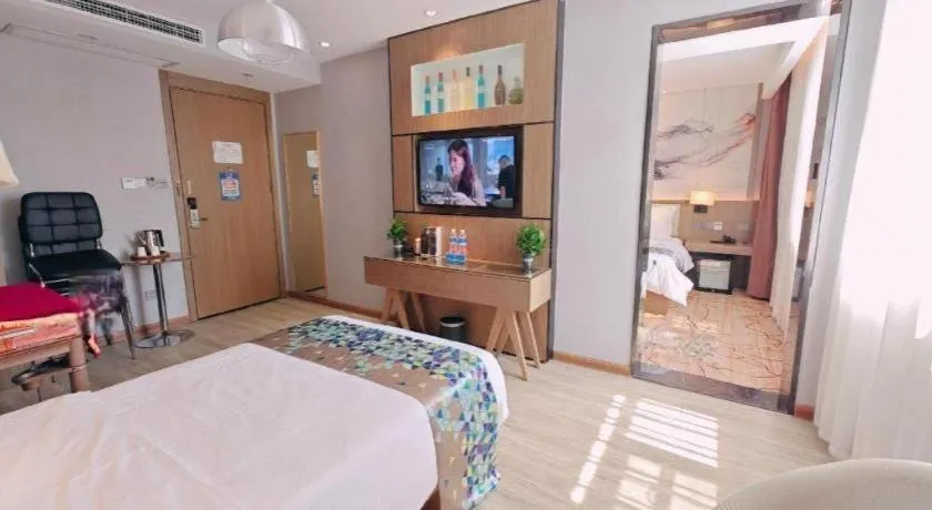 Bed in ZMAX Hotel Beijing Tongzhou Universal Tourist Resort Linheli Metro Station