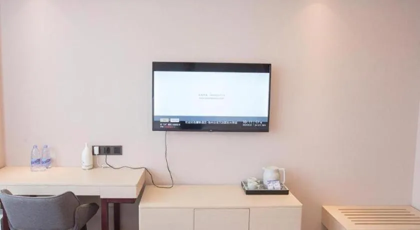 Lavande Hotels Xuzhou Yunlong Wanda Medical University