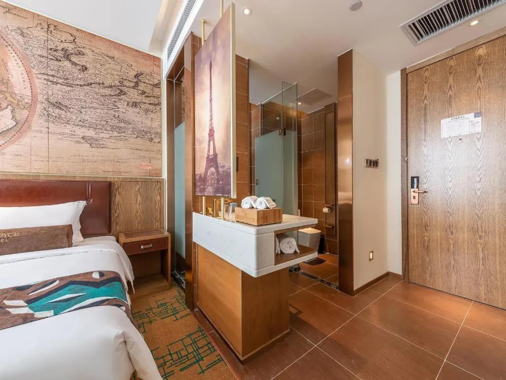 Bed in James Joyce Coffetel Beijing Pinggu Hospital Century Square