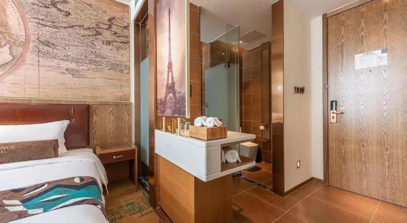 Bed in James Joyce Coffetel Beijing Pinggu Hospital Century Square