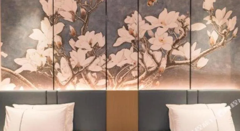 Magnotel Huludao Xingcheng Central Square Wenquan Street