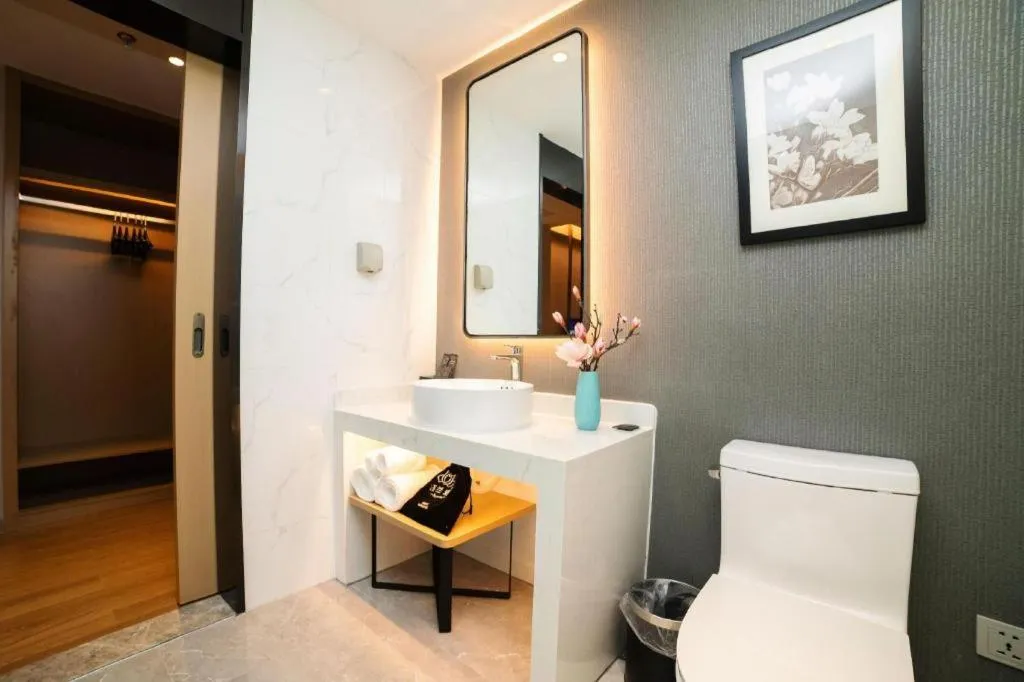 Magnotel Huludao Xingcheng Central Square Wenquan Street