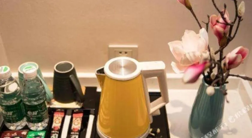 Magnotel Huludao Xingcheng Central Square Wenquan Street