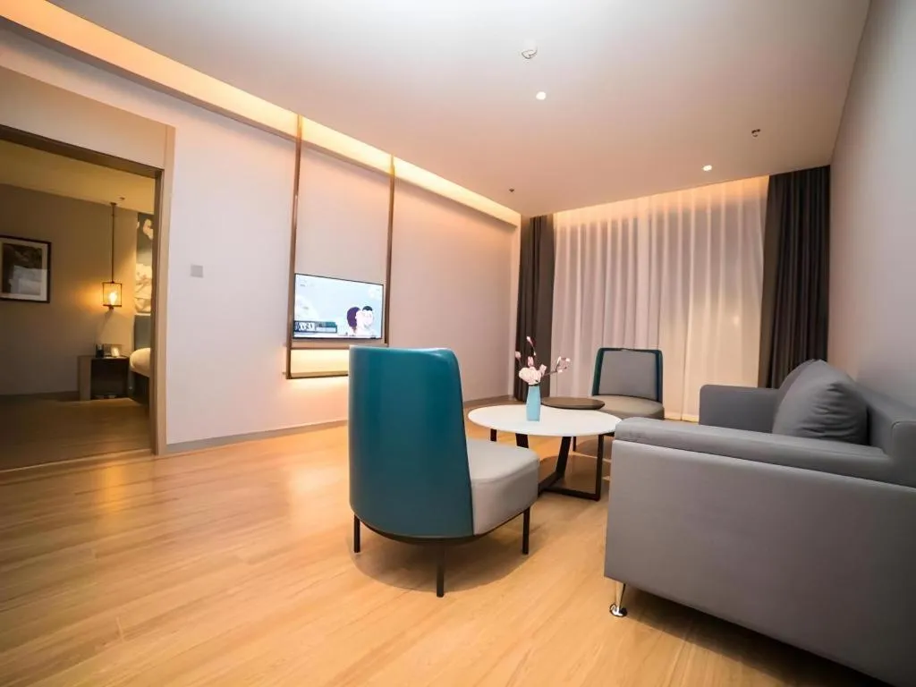 Magnotel Huludao Xingcheng Central Square Wenquan Street