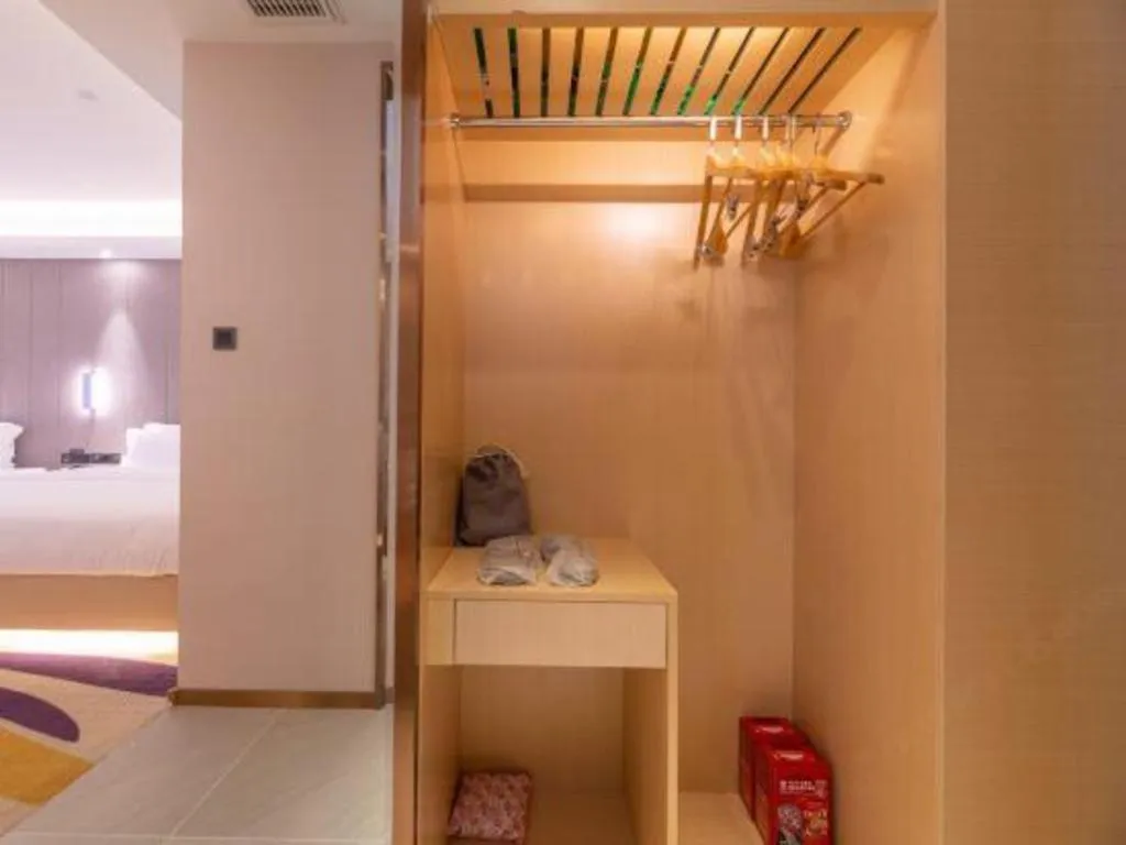 Bed in Lavande Hotel Ji'nan Railway Station Long Distance Bus Terminal