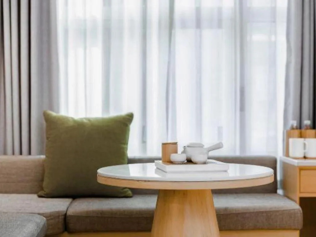 JI Hotel Shanghai Shangcheng Road Metro Station