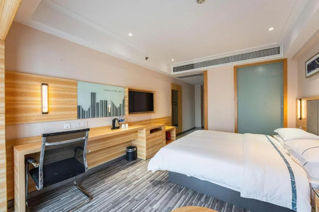 Bed in City Comfort Inn Changsha Yuelu Mountain Meixi Lake Park