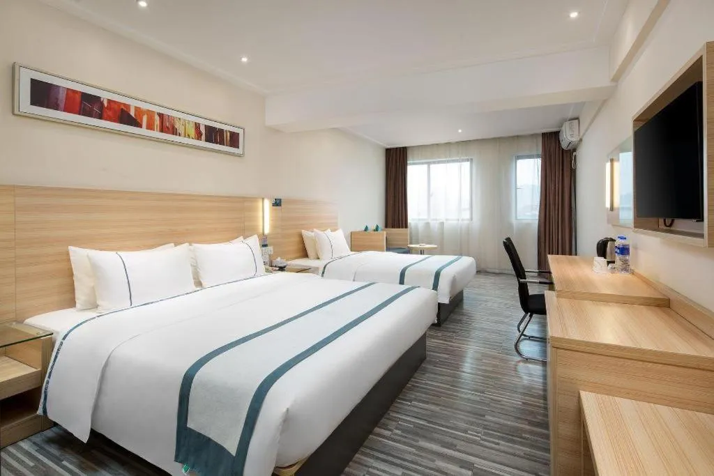 Bed in City Comfort Inn Changsha Yuelu Mountain Meixi Lake Park