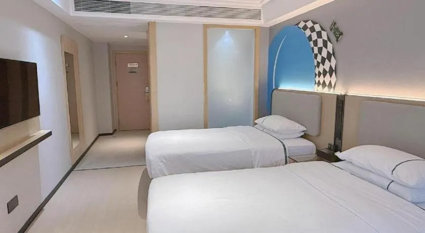 Bed in City Comfort Inn Changsha Yuelu Mountain Meixi Lake Park