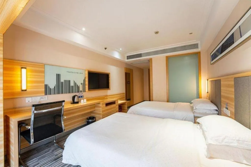 Bed in City Comfort Inn Changsha Yuelu Mountain Meixi Lake Park