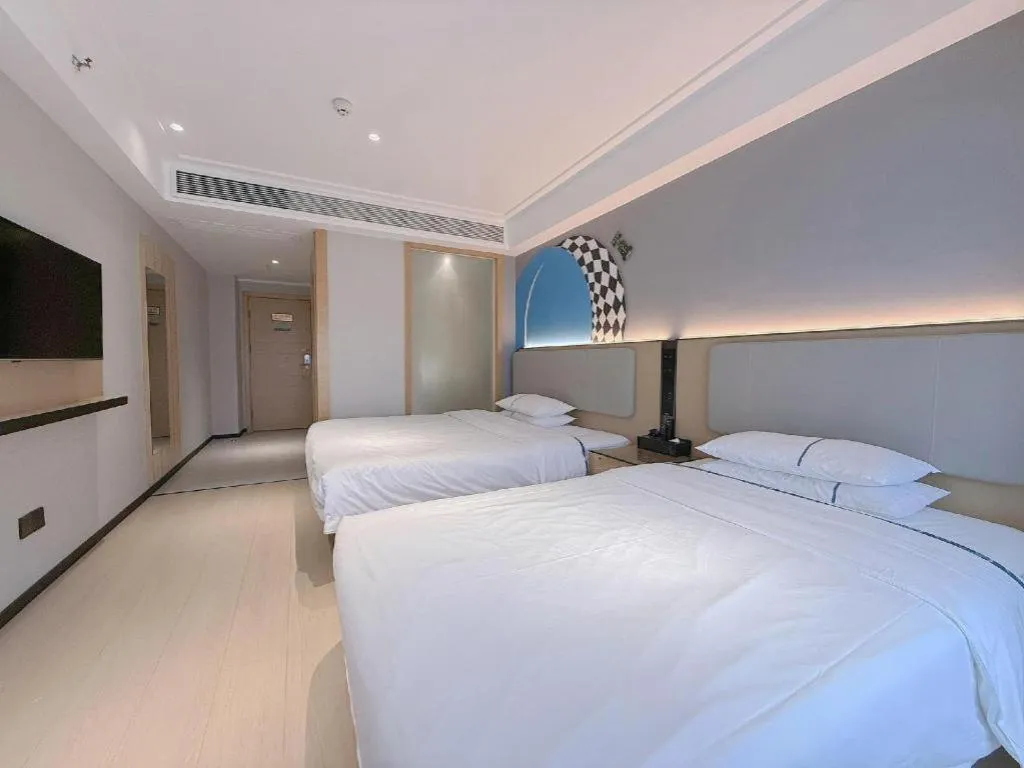 Bed in City Comfort Inn Changsha Yuelu Mountain Meixi Lake Park