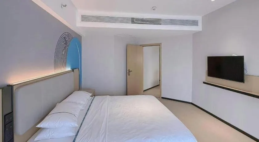 Bed in City Comfort Inn Changsha Yuelu Mountain Meixi Lake Park