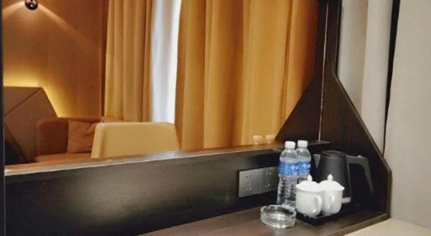 IU Hotel Xinyu Fenyi Mall