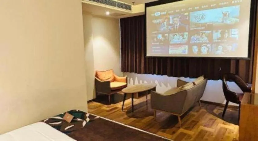 James Joyce Coffetel Shenyang North Railway Station Qishan Road Metro Station