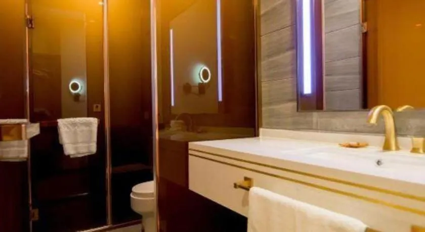 James Joyce Coffetel Harbin Central Street