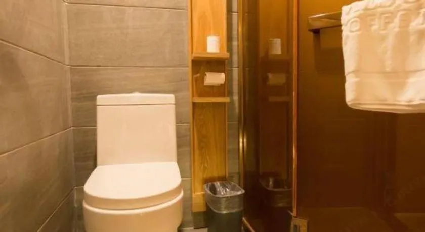 James Joyce Coffetel Harbin Central Street