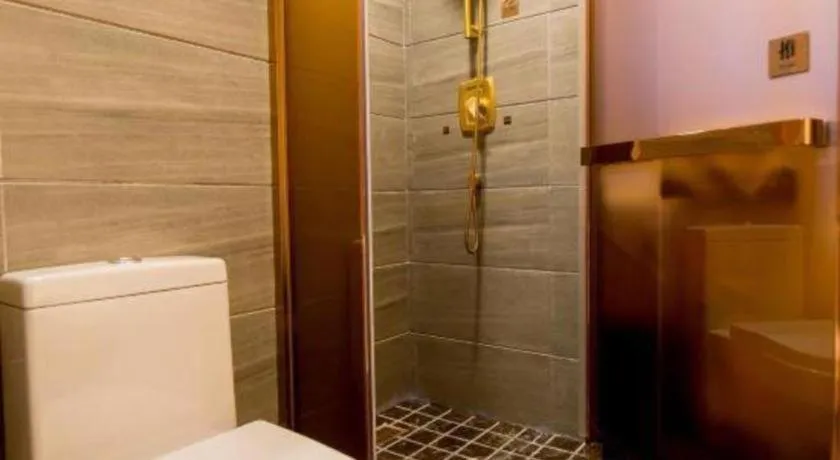 James Joyce Coffetel Harbin Central Street