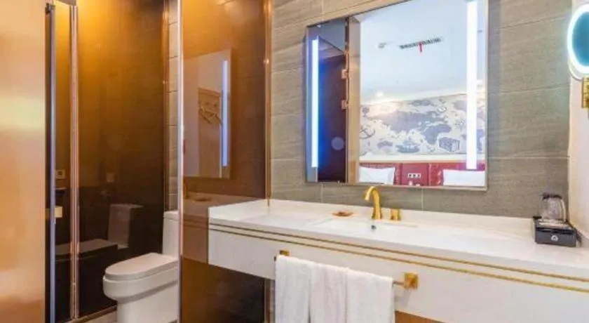 James Joyce Coffetel Harbin Central Street