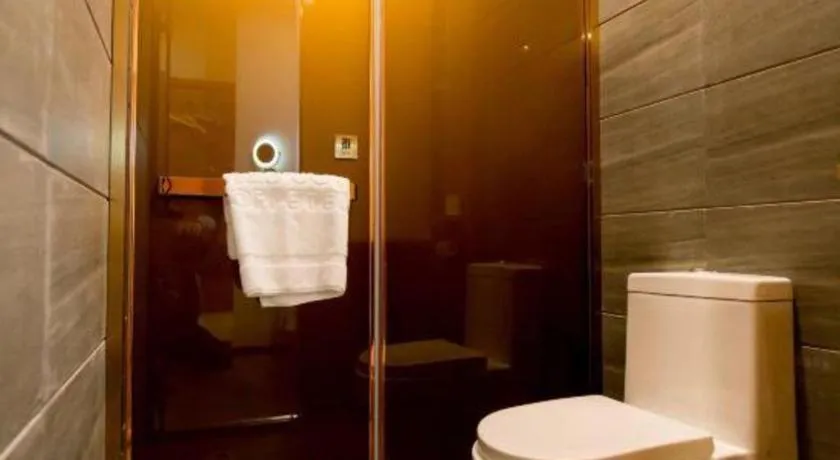 James Joyce Coffetel Harbin Central Street