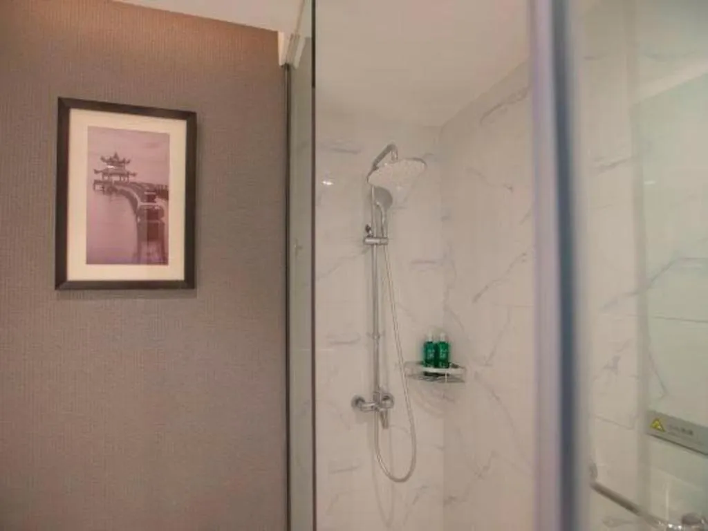 Magnotel Hotel Dongxing Guomen Port