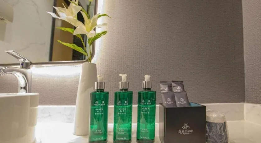 Magnotel Hotel Dongxing Guomen Port