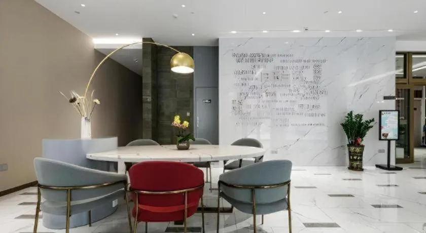 Magnotel Hotel Dongxing Guomen Port