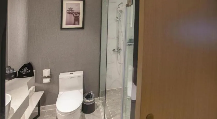 Magnotel Hotel Dongxing Guomen Port