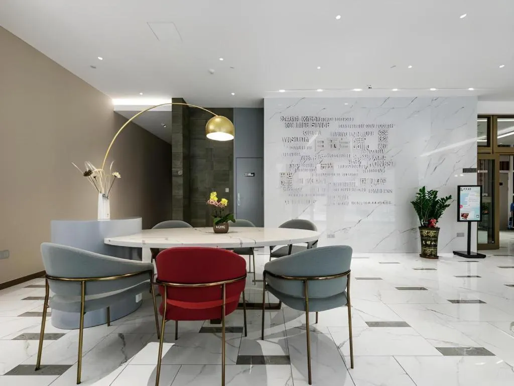 Magnotel Hotel Dongxing Guomen Port