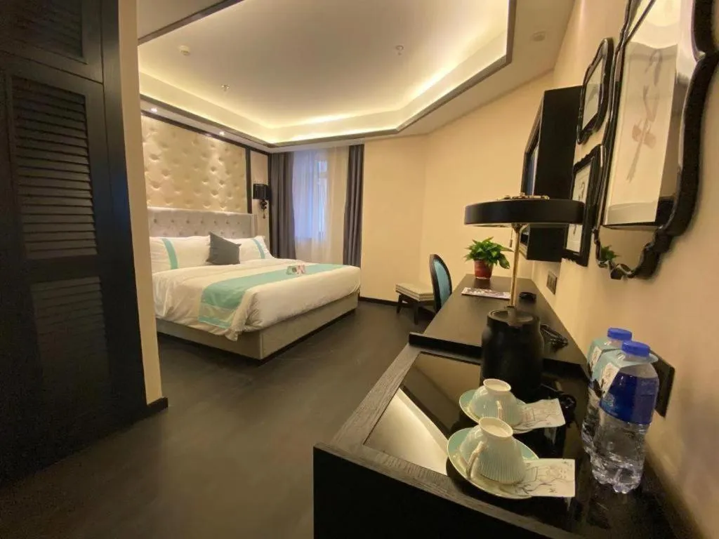 Bed in Xana Hotelle Shenyang Zhongshan Plaza the Affiliated First Hospital of China Medical University