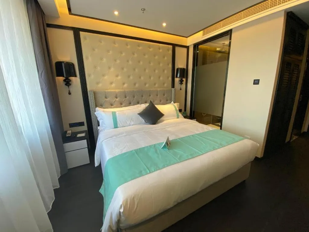 Bed in Xana Hotelle Shenyang Zhongshan Plaza the Affiliated First Hospital of China Medical University