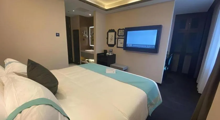 Bed in Xana Hotelle Shenyang Zhongshan Plaza the Affiliated First Hospital of China Medical University